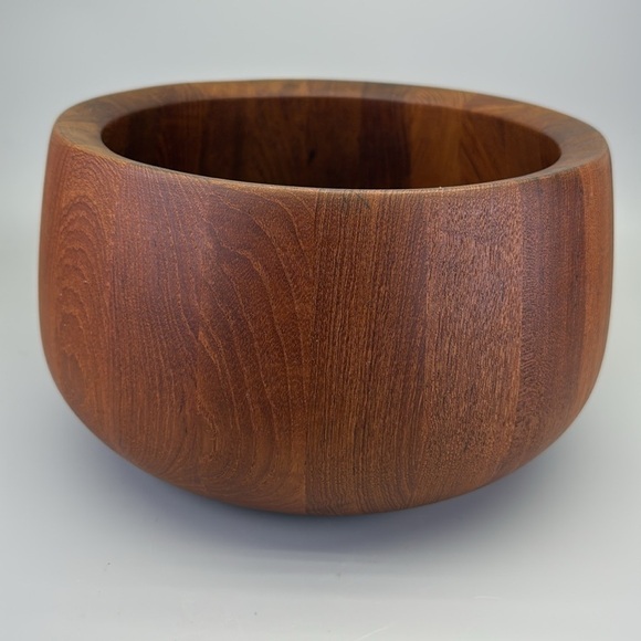 Vintage Danish Large Teak Bowl - Picture 4 of 9